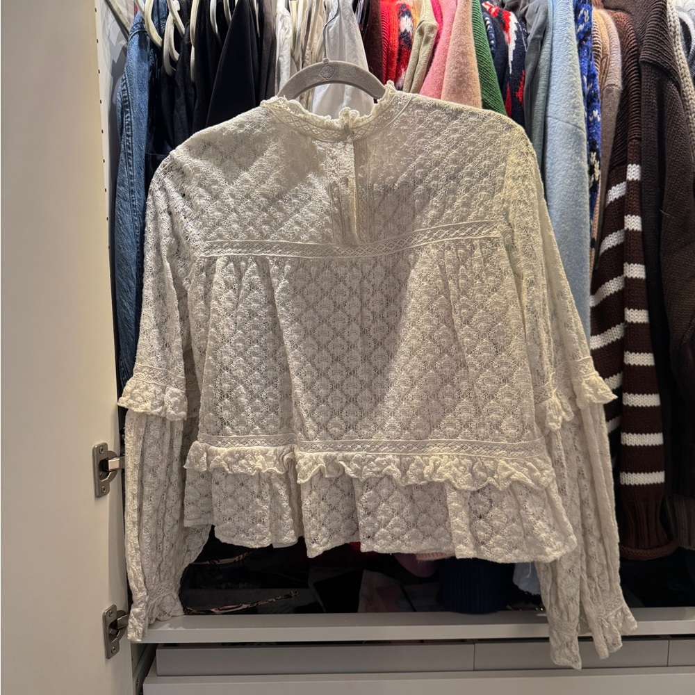 Annabelle Ruffled Blouse - Picture 4 of 4